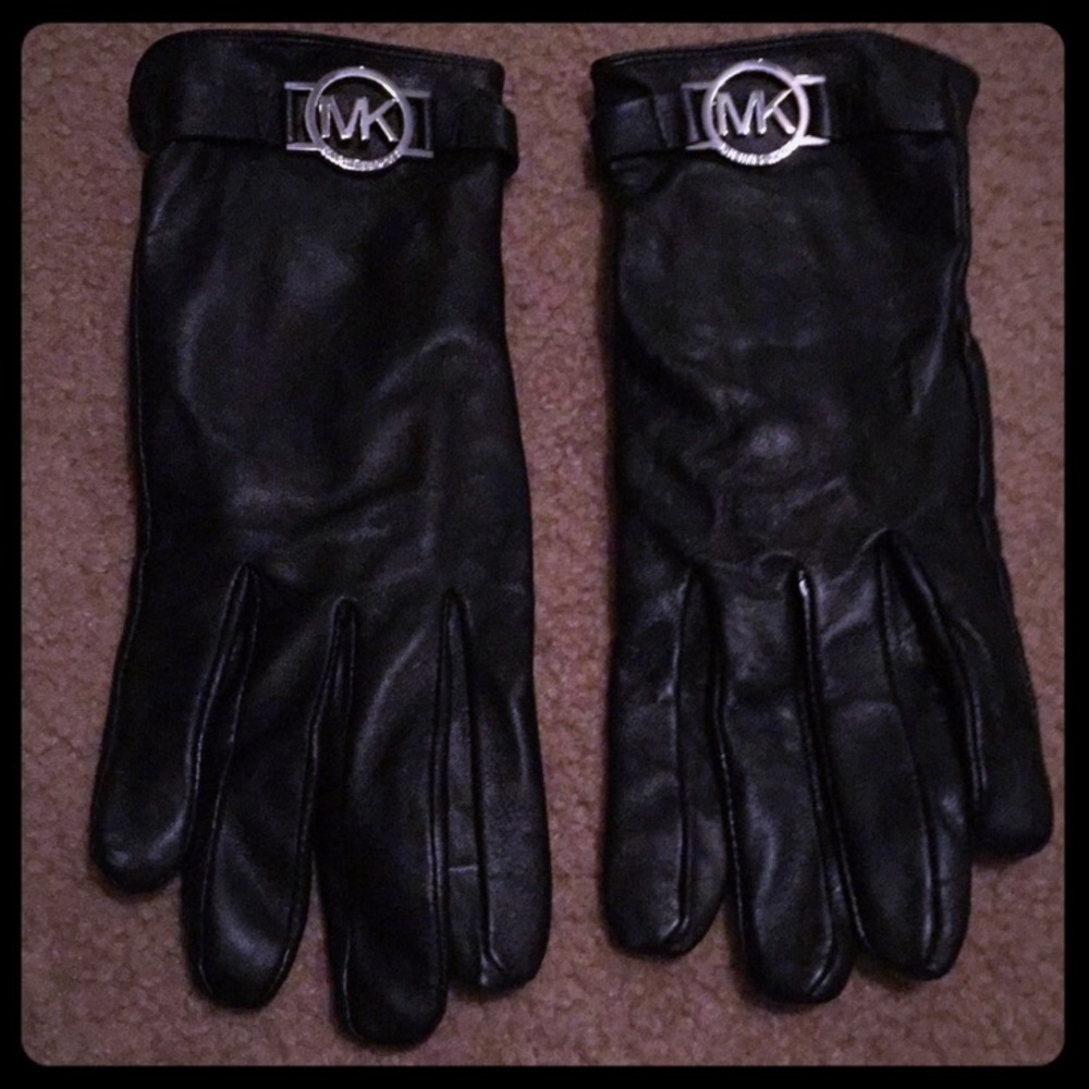 Michael Kors texting gloves